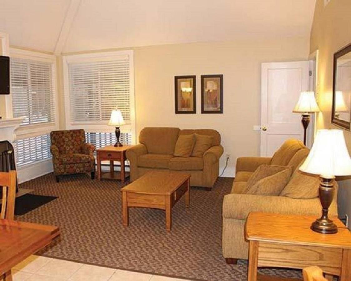 Pocono Villas Resort 东斯特劳兹堡 外观 照片